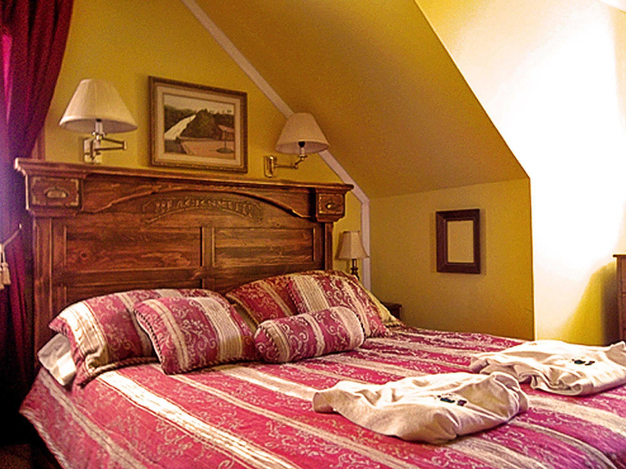 Gite La Halte Du Verger Bed And Breakfast Rivière-du-Loup Exterior foto